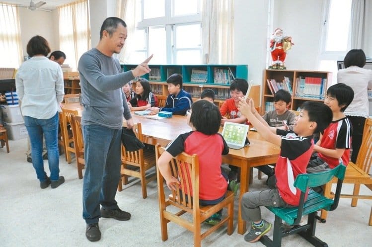 食農教育攝影 李東陽開啟學童新視界 食農教育攝影 李東陽開啟學童新視界