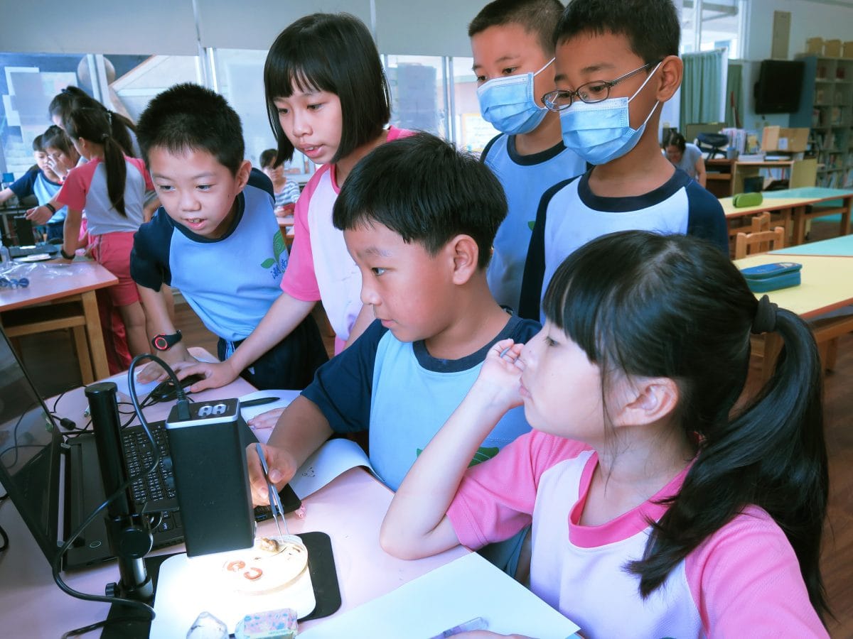【屏東神農計劃】創新教育課程：校田昆蟲圖鑑繪製（109學年度上學期-中年級）